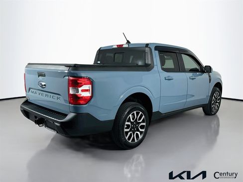 Used 2022 Ford Maverick Lariat FWD image 5