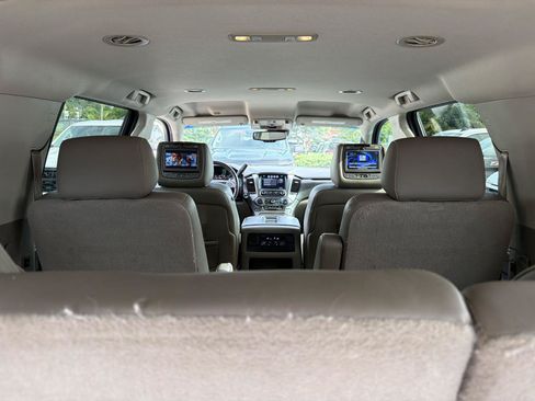 Used 2016 Chevrolet Suburban LTZ AWD/4WD image 27