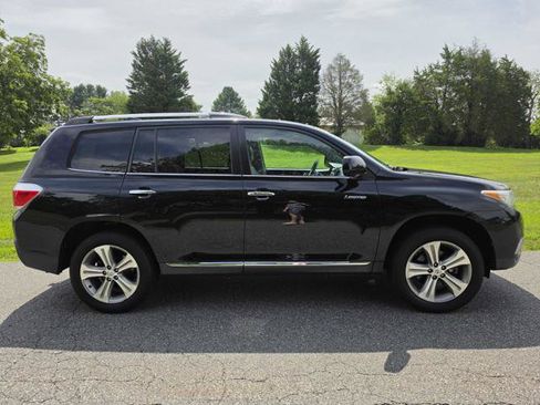 Used 2013 Toyota Highlander Limited AWD/4WD image 5