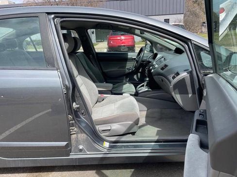 Used 2010 Honda Civic LX image 29