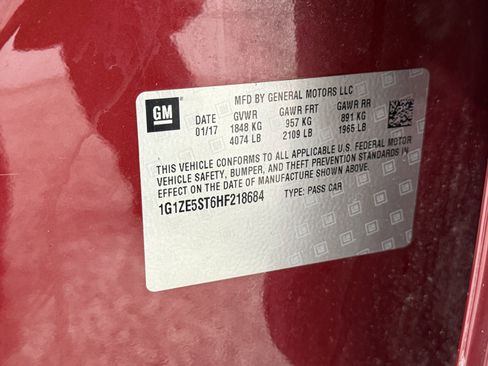 Used 2017 Chevrolet Malibu LT image 25