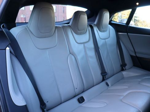 Used 2016 Tesla Model S 85D image 16