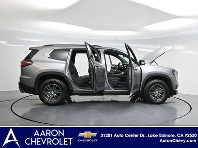 Used 2025 GMC Acadia Elevation