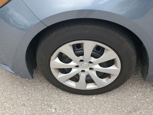 Used 2024 Toyota Corolla LE image 11