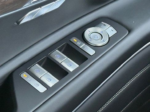 New 2025 Genesis GV80 3.5T Advanced image 36