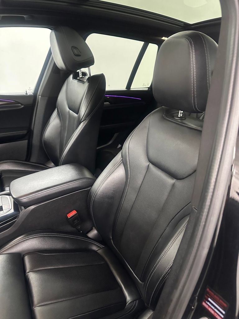 Used 2023 BMW X3 xDrive30i AWD/4WD image 14
