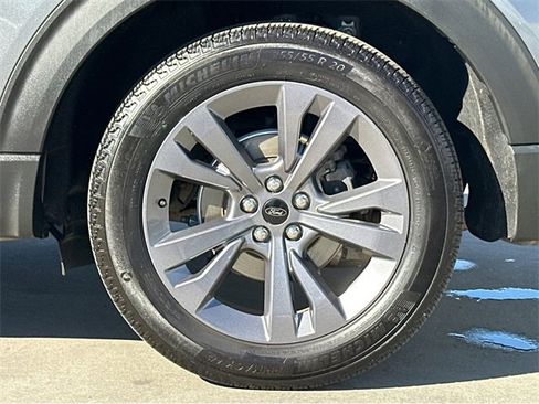 Certified 2022 Ford Explorer XLT w/ Equipment Group 202A image 42