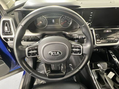 Used 2021 Kia Sorento SX image 11