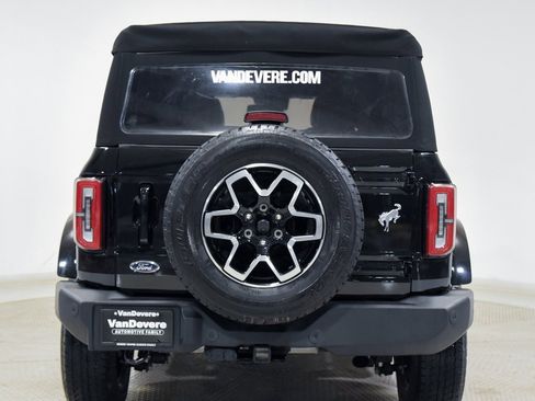 Used 2023 Ford Bronco Outer Banks image 10