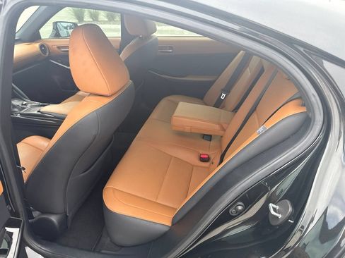 Used 2024 Lexus IS 350 F Sport RWD image 9