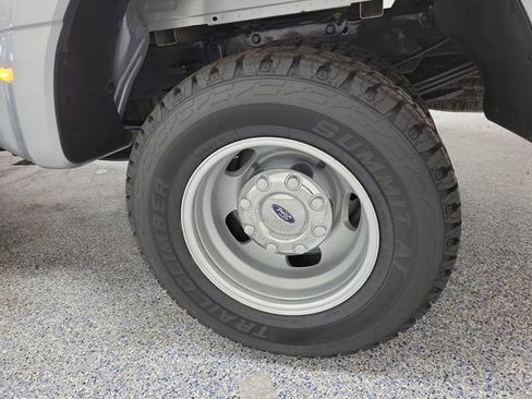 Used 2023 Ford F350 Lariat w/ Lariat Ultimate Package image 5