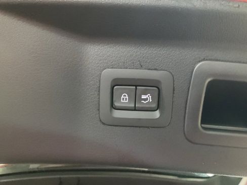 Used 2025 MAZDA CX-90 Plug-In Hybrid w/Premium Sport image 21