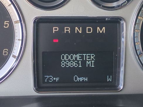 Used 2014 Cadillac Escalade Premium AWD/4WD image 15