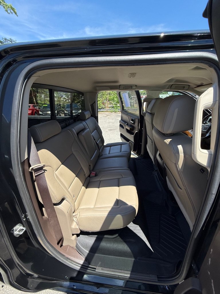 Used 2018 GMC Sierra 1500 SLT w/ SLT Premium Package AWD/4WD image 7