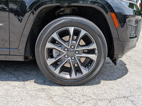Used 2023 Jeep Grand Cherokee L Overland AWD/4WD image 35