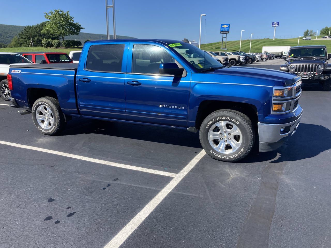 Used 2015 Chevrolet Silverado 1500 LT w/ All Star Edition AWD/4WD image 8