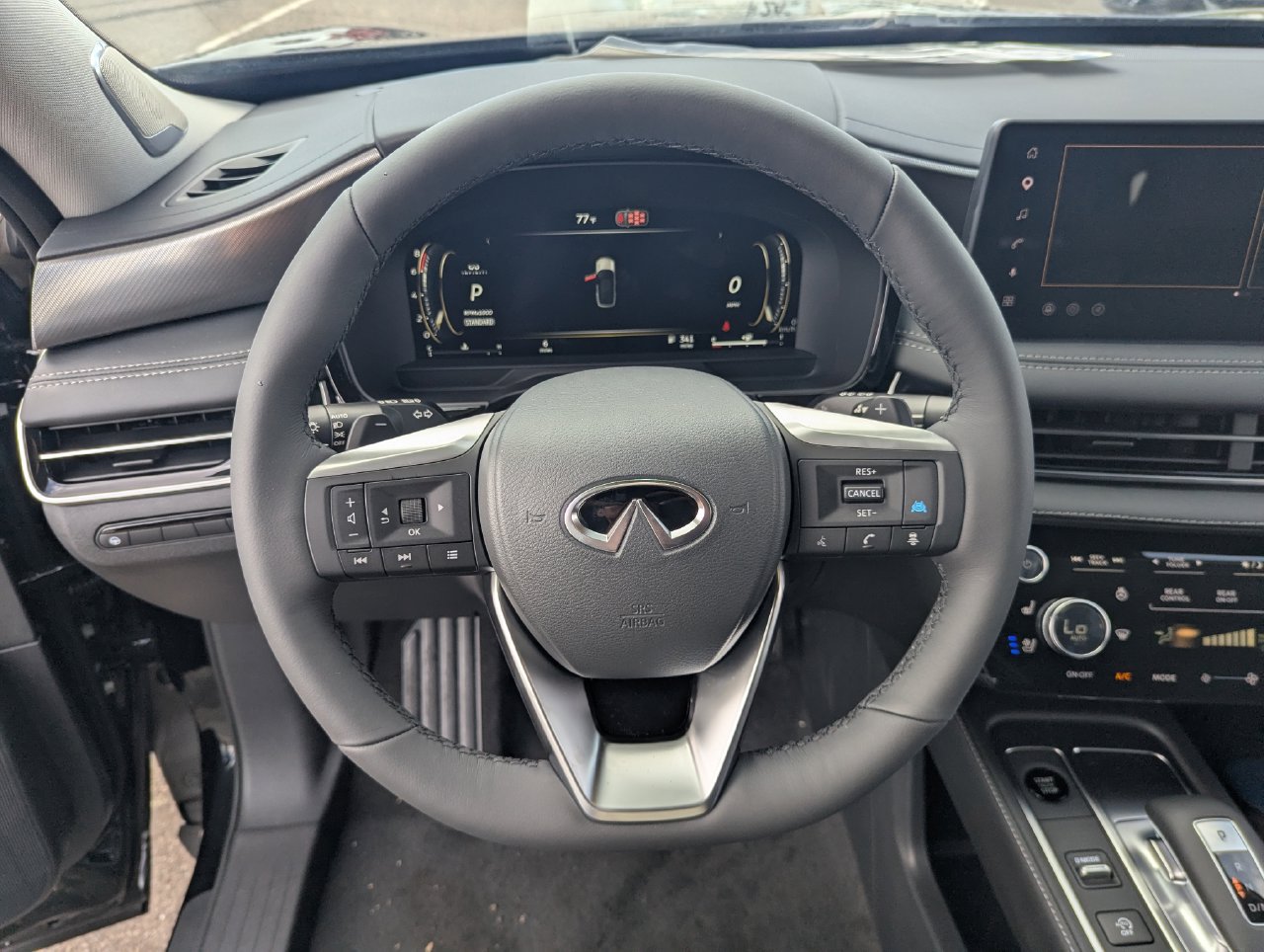 New 2027 INFINITI QX60 Luxe FWD image 15
