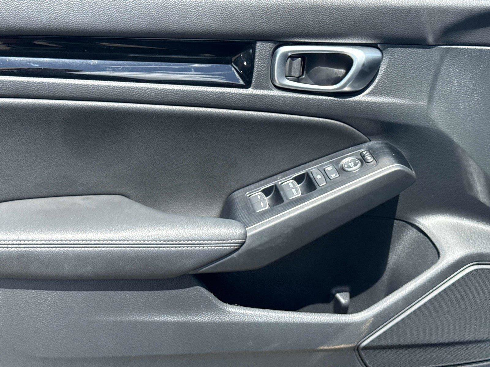 Certified 2024 Honda Civic Sport Touring image 17