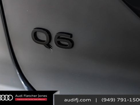 Used 2025 Audi Q6 e-tron Premium Plus w/ Premium Plus image 9