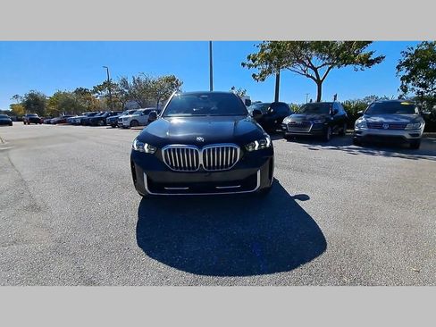 Used 2024 BMW X5 xDrive50e image 48