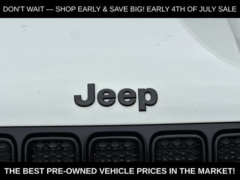 Used 2022 Jeep Renegade Altitude AWD/4WD image 39