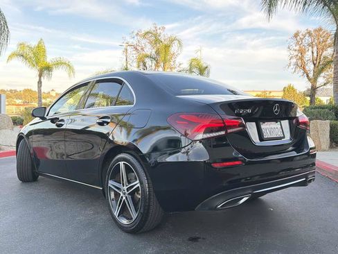 Used 2019 Mercedes-Benz A 220 image 5