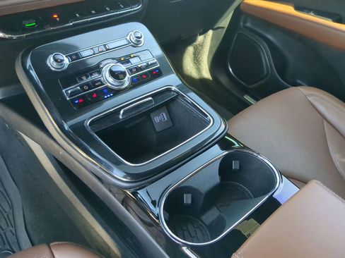 Used 2022 Lincoln Nautilus Reserve image 20