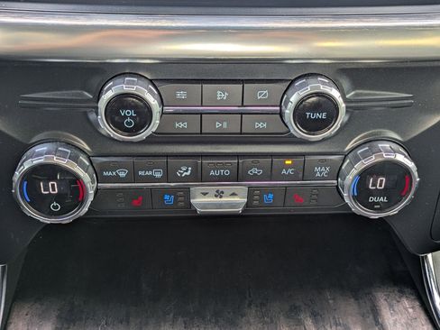 Used 2021 Ford F150 Lariat image 26