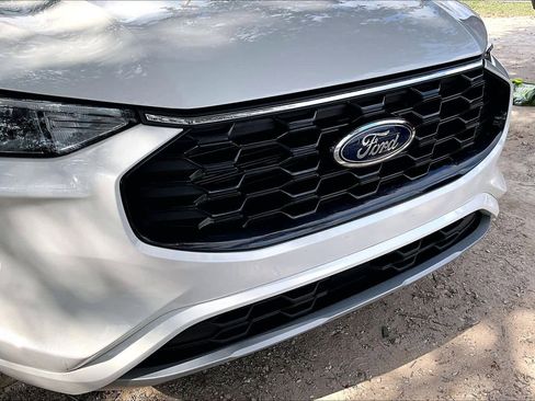 Certified 2024 Ford Escape ST-Line w/ Tech Pack #1 image 30