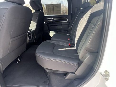 Used 2025 RAM 3500 Big Horn image 24