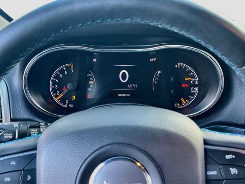 Used 2019 Jeep Grand Cherokee Laredo AWD/4WD image 12