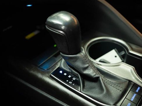 Used 2022 Toyota Camry XSE w/ Carpet Mat Package (TMS) image 22