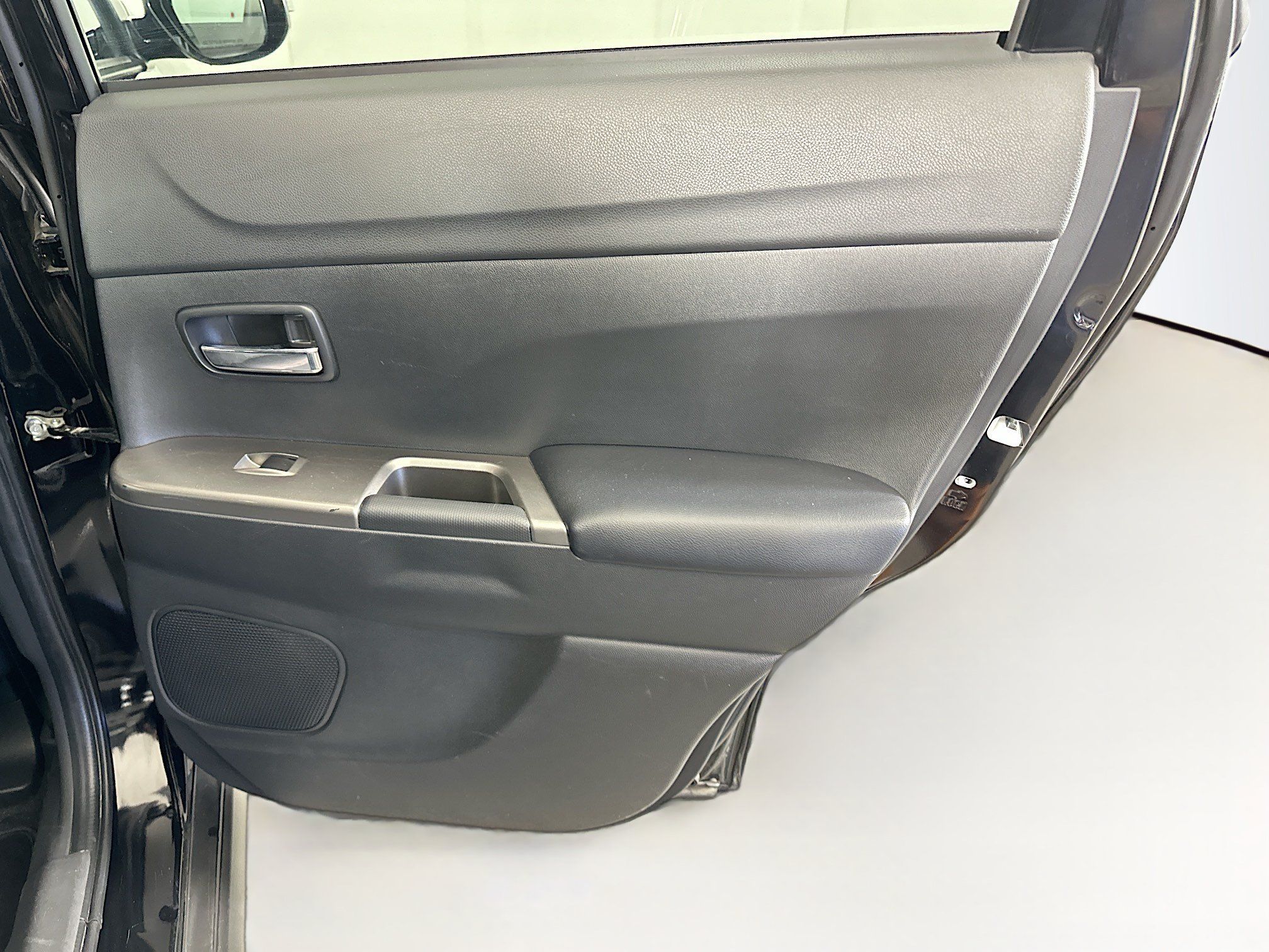 Used 2024 Mitsubishi Outlander Sport AWD image 29