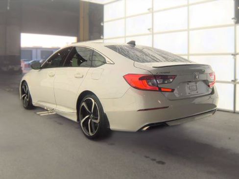 Used 2022 Honda Accord Sport image 3