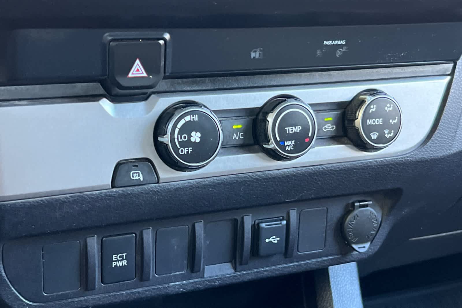 Used 2020 Toyota Tacoma SR RWD image 20