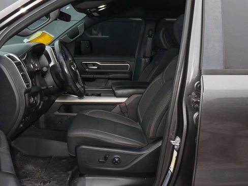 Used 2020 RAM 1500 Big Horn RWD image 16