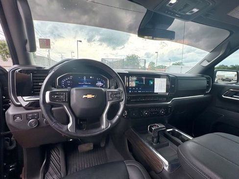 Used 2025 Chevrolet Silverado 1500 LT w/ All Star Edition Plus AWD/4WD image 10