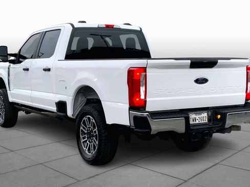 Certified 2024 Ford F250 XL w/ FX4 Off-Road Package image 10