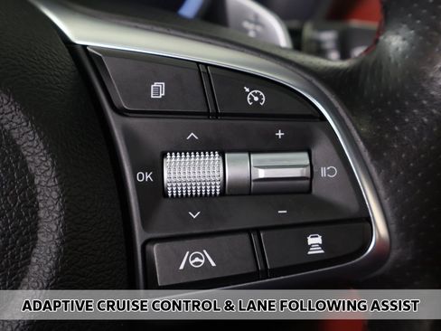 Used 2023 Genesis G70 2.0T w/ Sport Prestige Package image 6