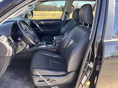 Used 2014 Lexus GX 460 image 21