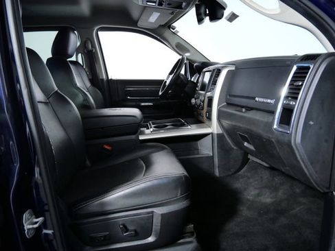 Used 2014 RAM 1500 Laramie w/ Convenience Group image 13