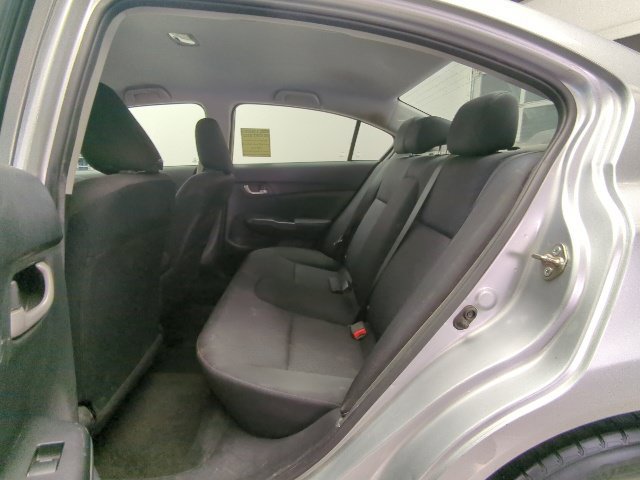 Used 2015 Honda Civic SE image 28