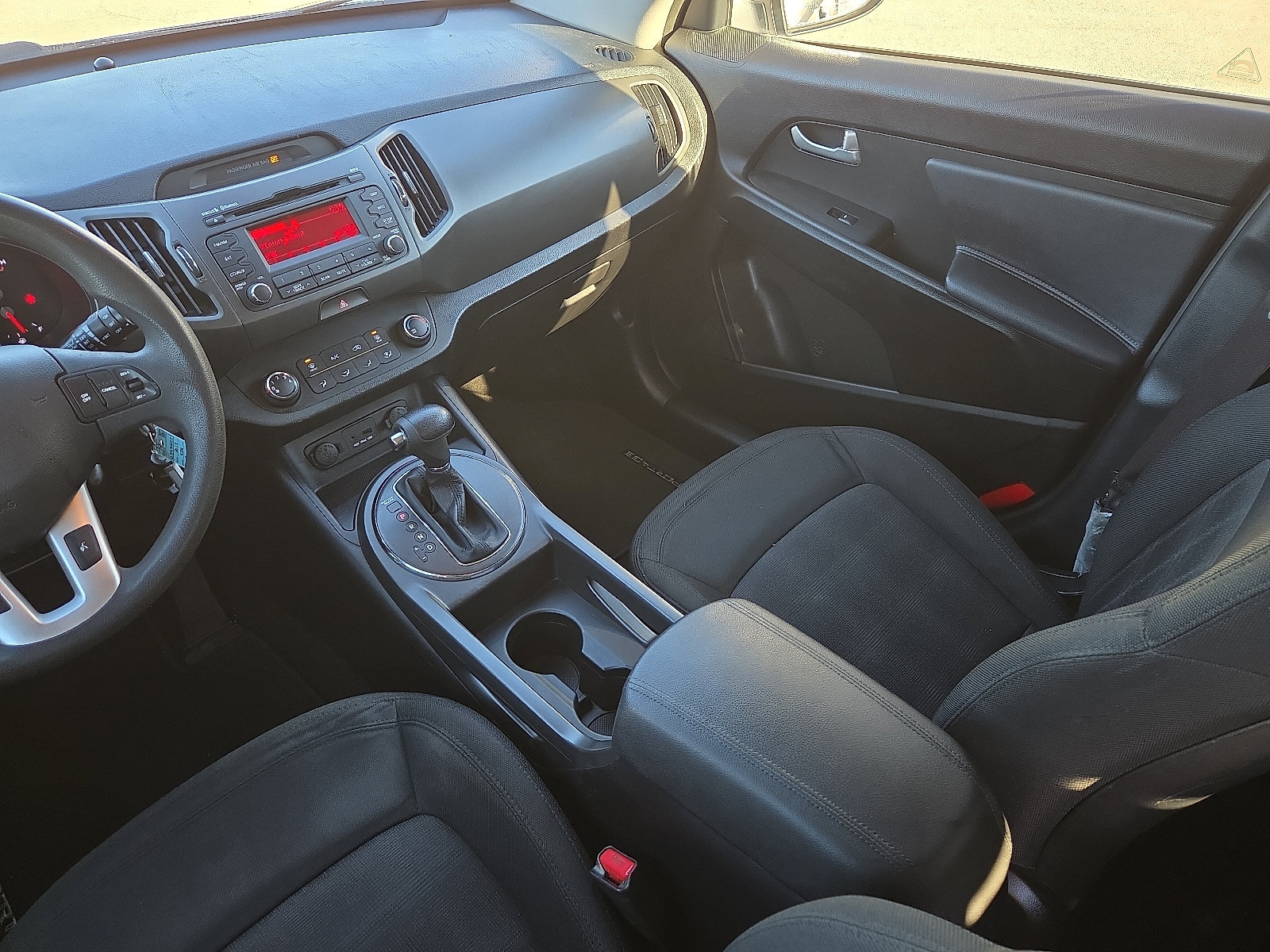 Used 2013 Kia Sportage LX FWD image 11