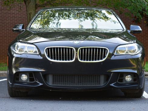 Used 2016 BMW 535i Sedan RWD image 2