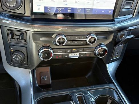 Used 2022 Ford F150 XLT w/ Equipment Group 302A High image 16