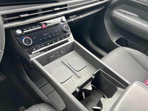 Used 2024 Hyundai Santa Fe XRT AWD/4WD image 29