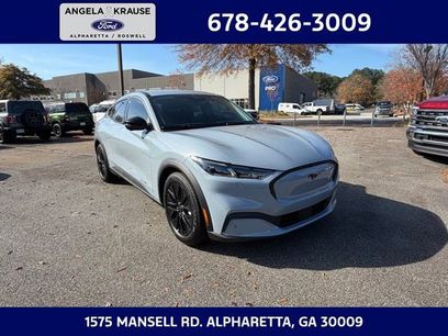 New 2025 Ford Mustang Mach-E Select w/ Comfort Package Lite