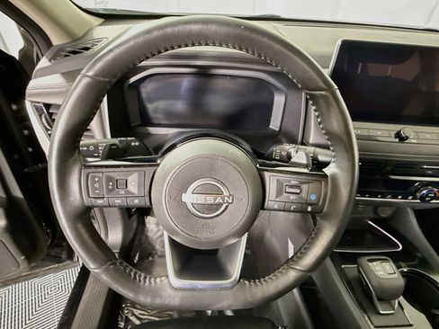 Certified 2024 Nissan Rogue SL FWD image 21