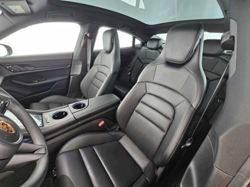 Used 2023 Porsche Taycan w/ Premium Package image 21
