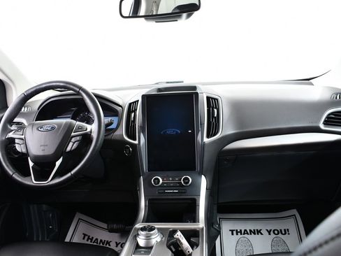 Used 2023 Ford Edge SEL w/ Convenience Package image 7
